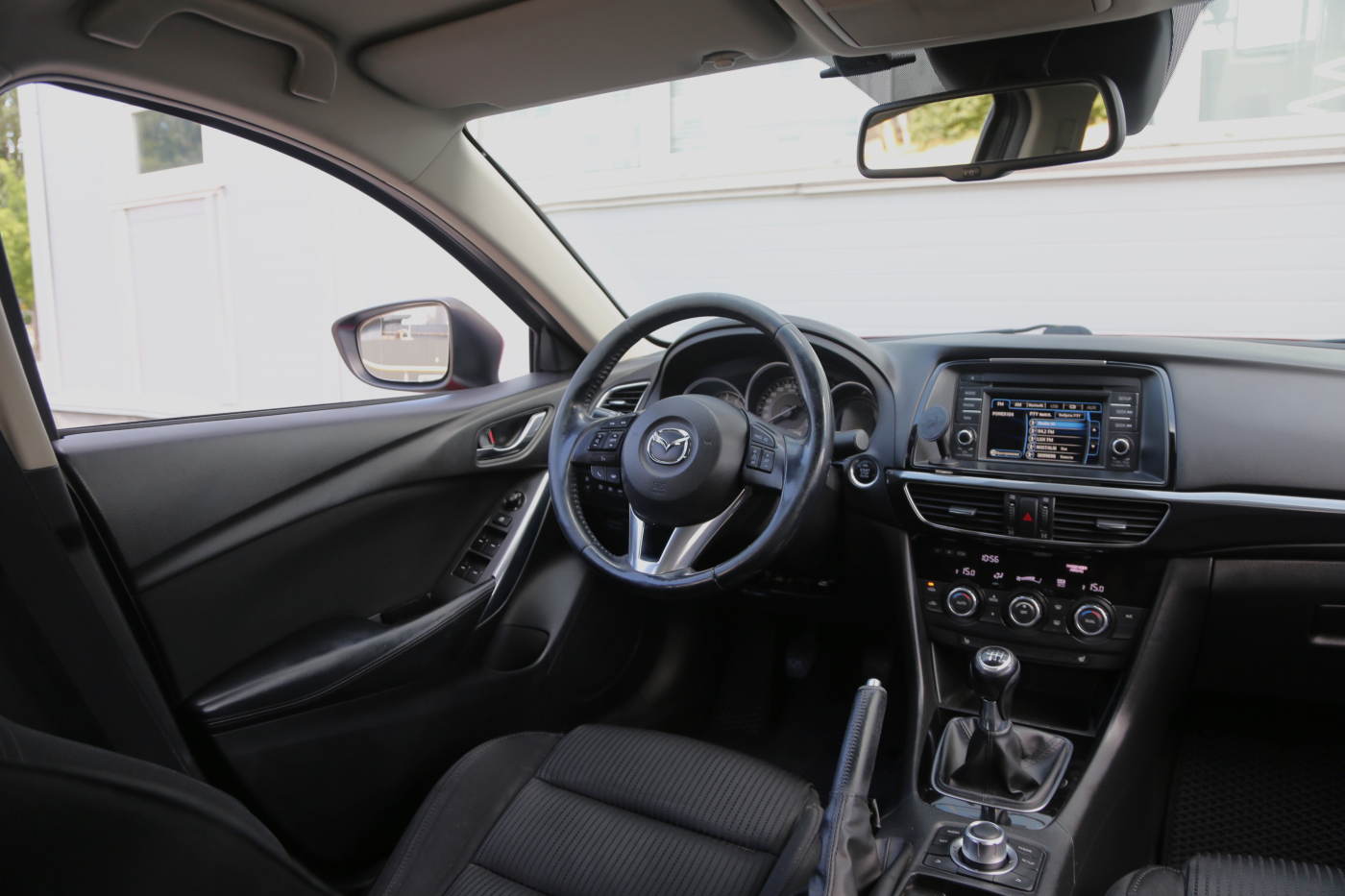 Mazda 6