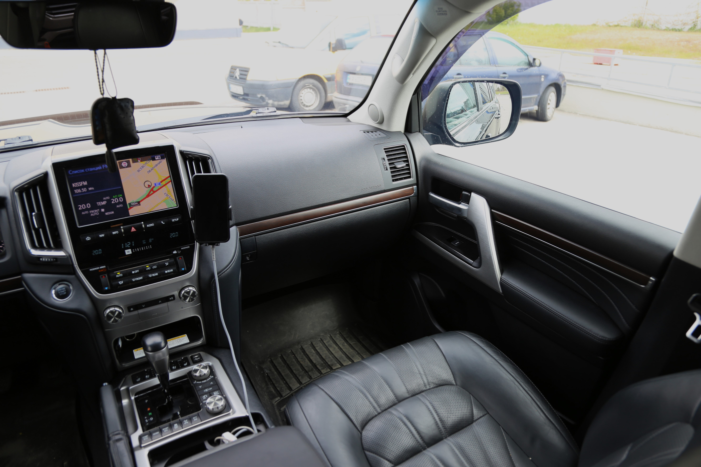 Toyota Land Cruiser (все)