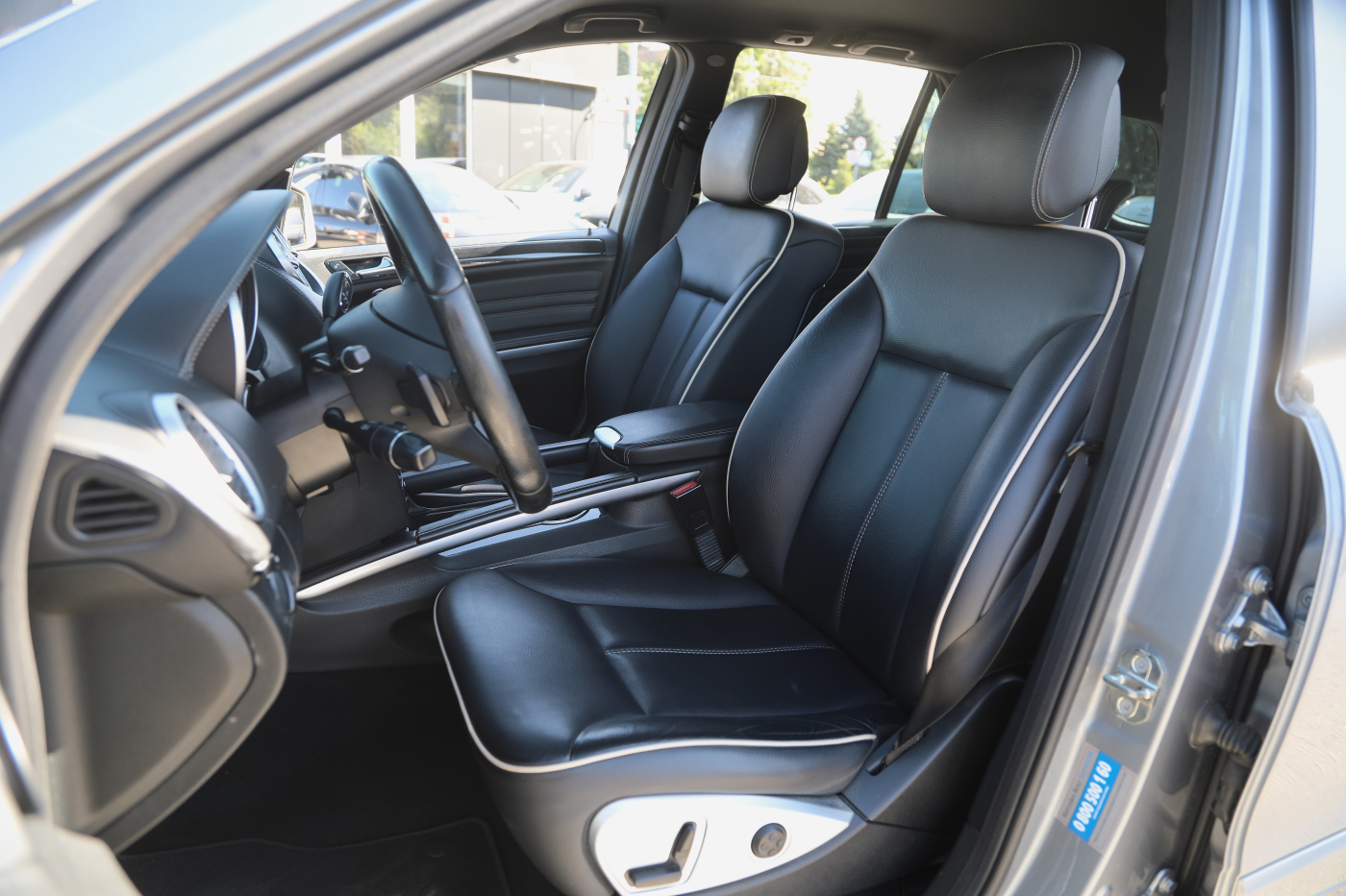 Mercedes-Benz M-Class