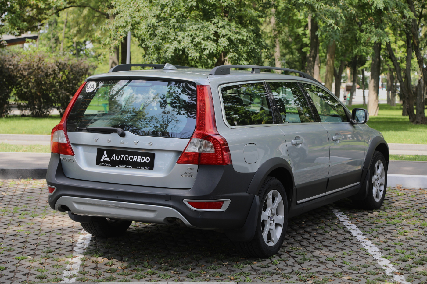 Volvo XC70