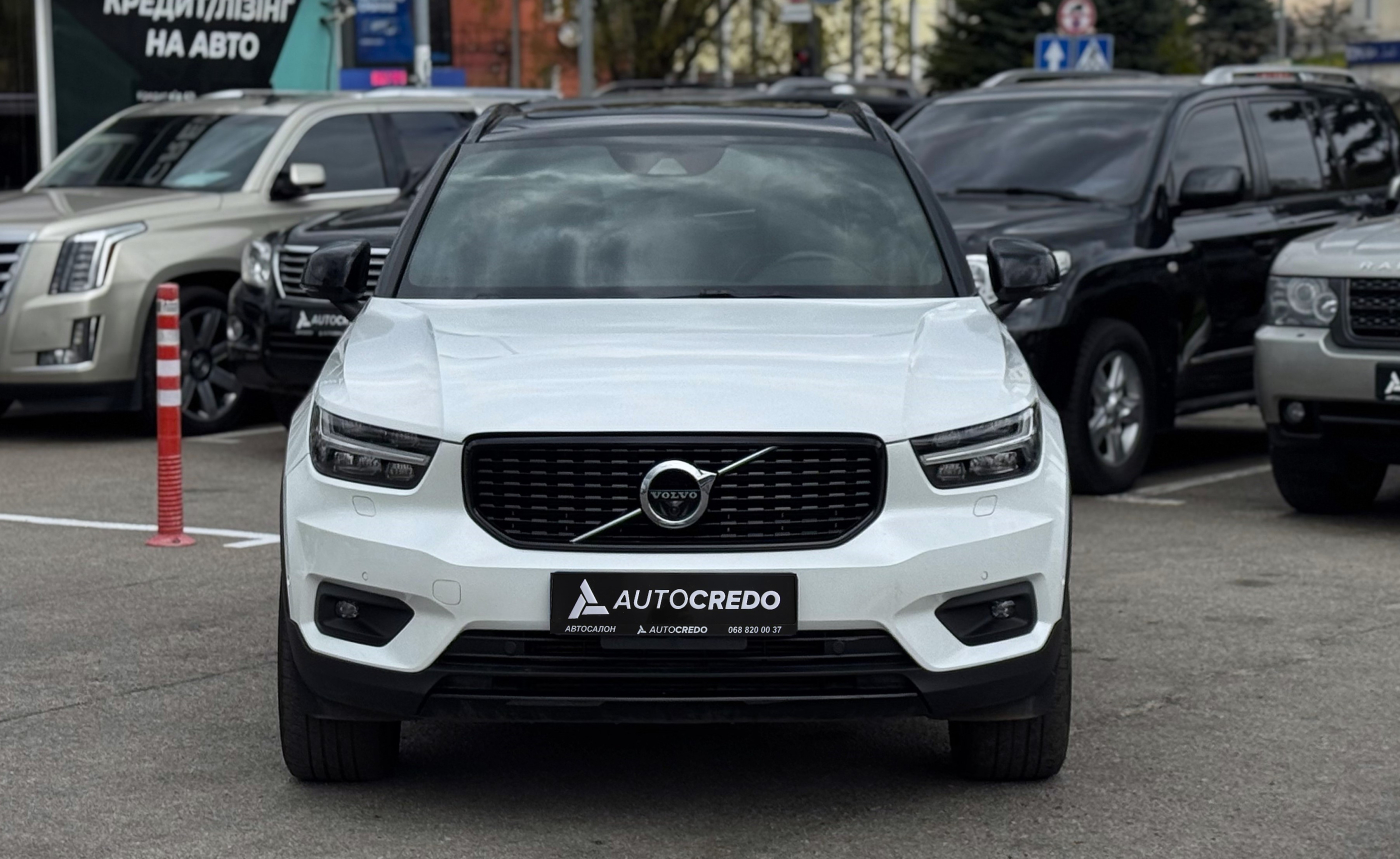 Volvo XC40