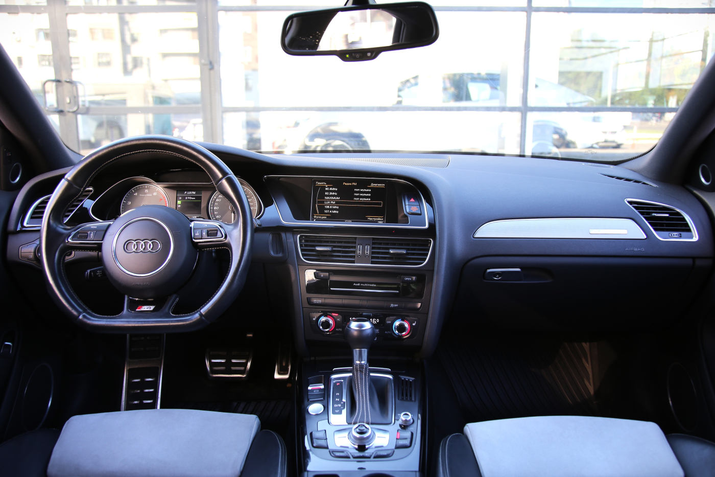 Audi S4