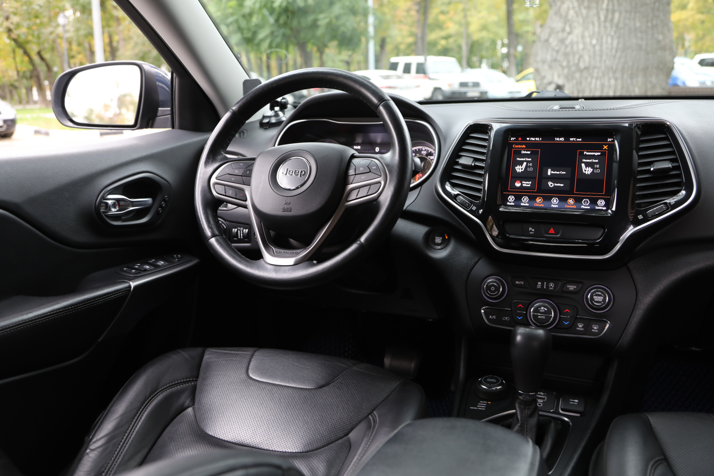 Jeep Cherokee