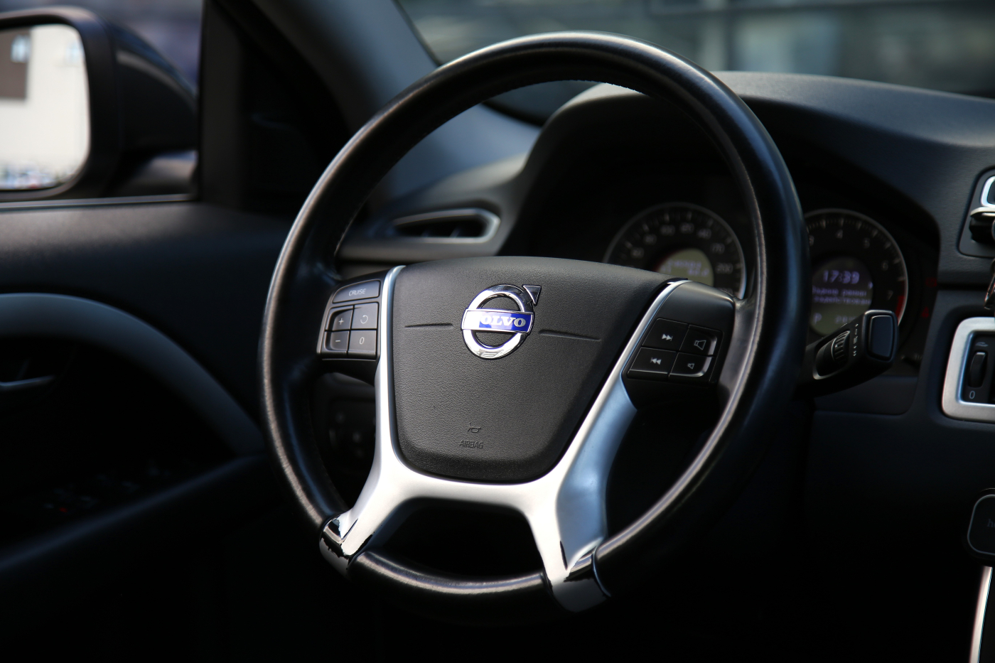 Volvo S80