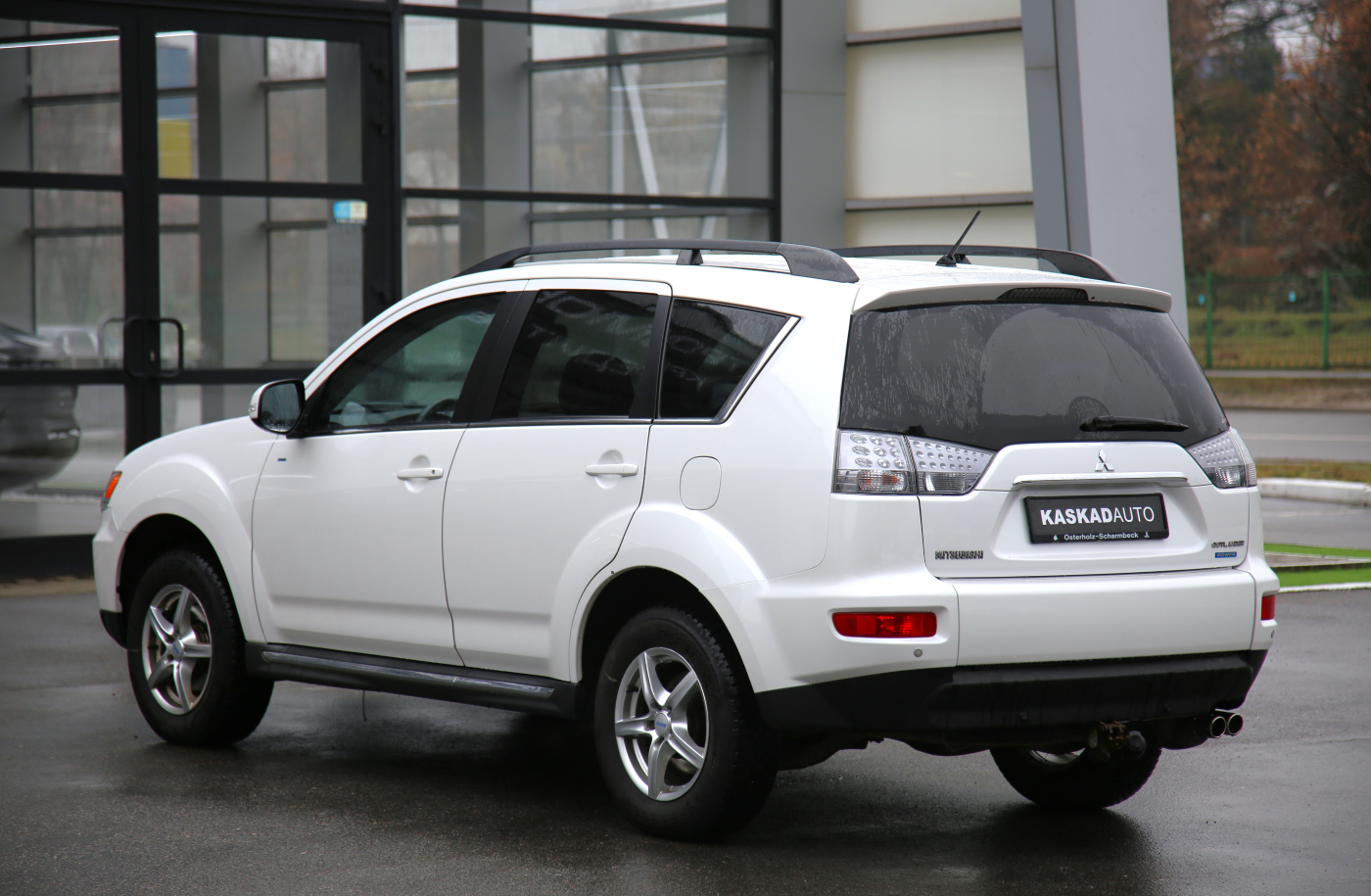Mitsubishi Outlander XL