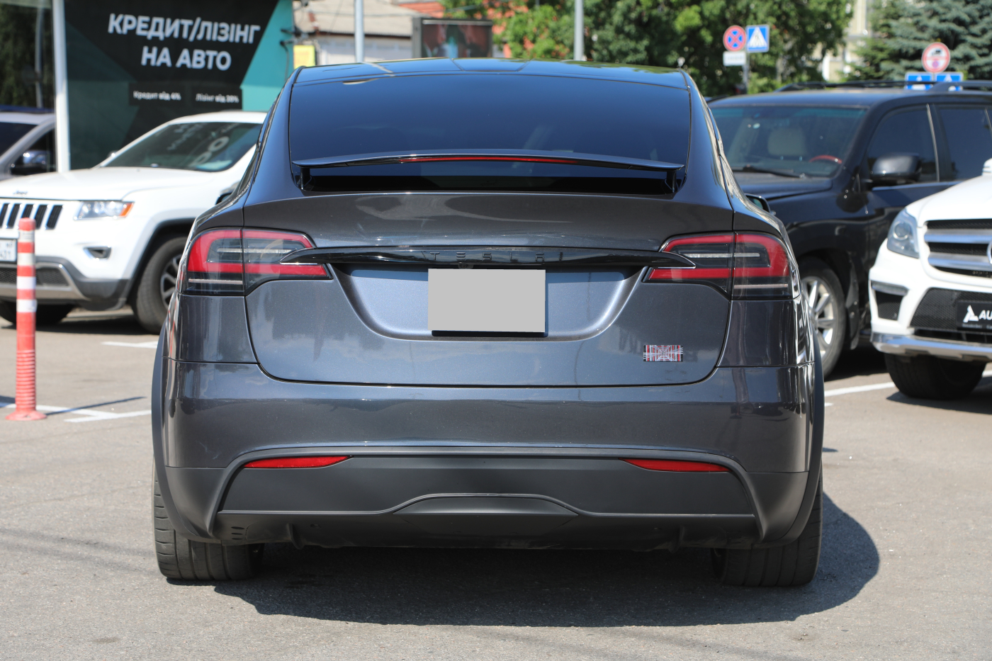 Tesla Model X