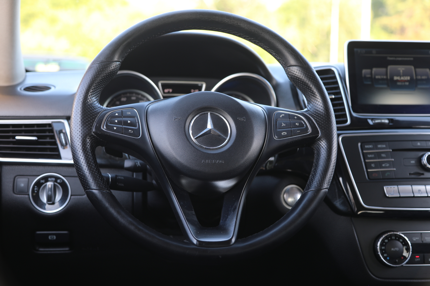 Mercedes-Benz GLE-Class