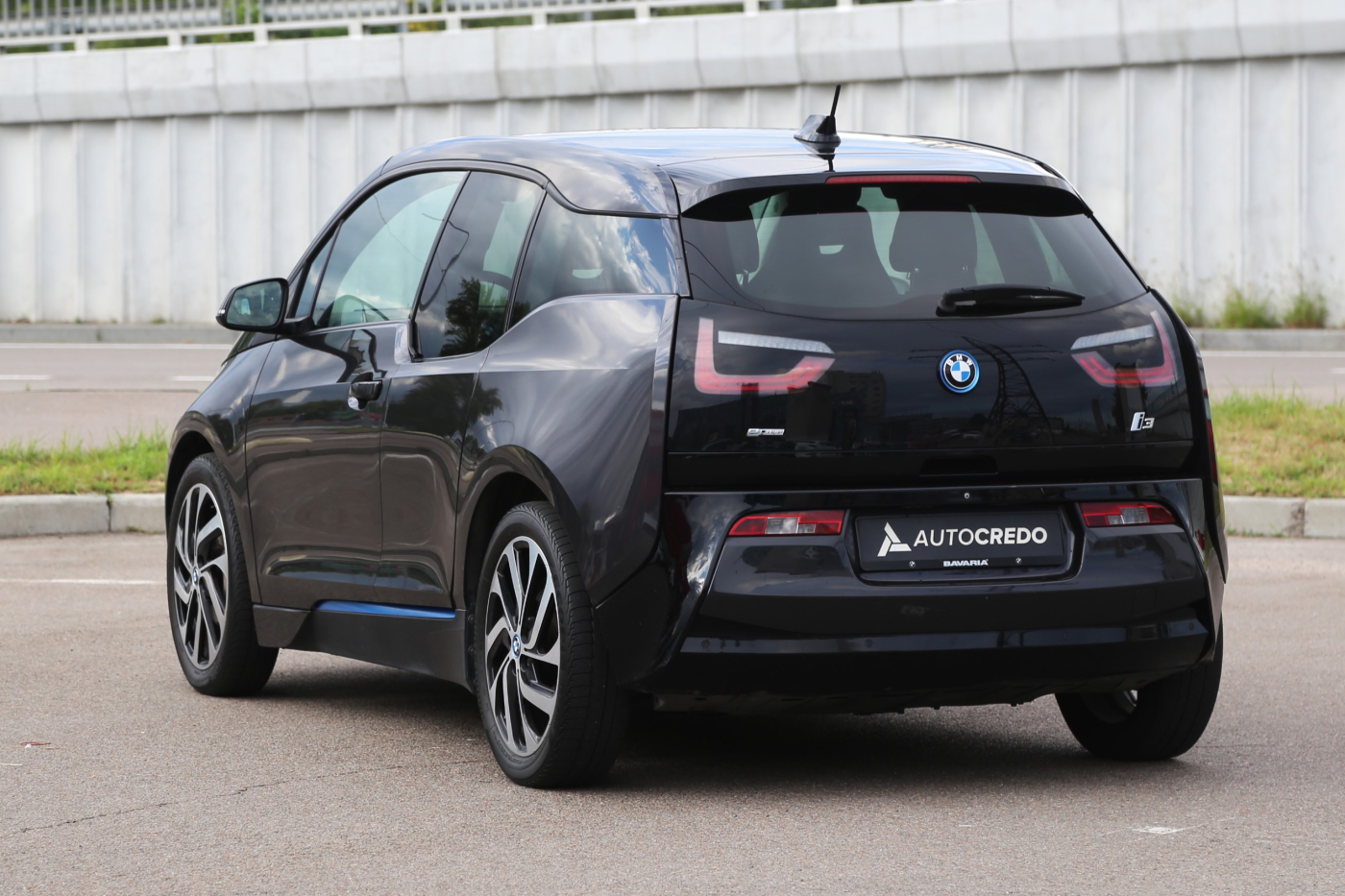 BMW I3