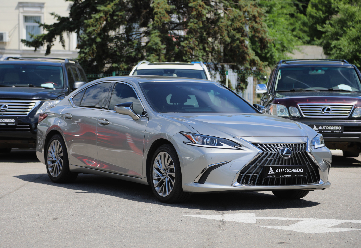Lexus ES