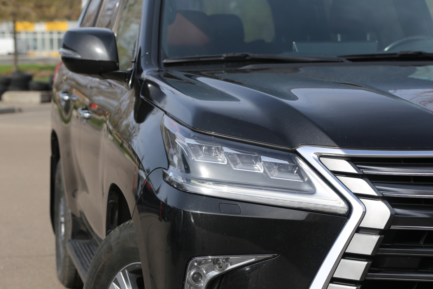 Lexus LX