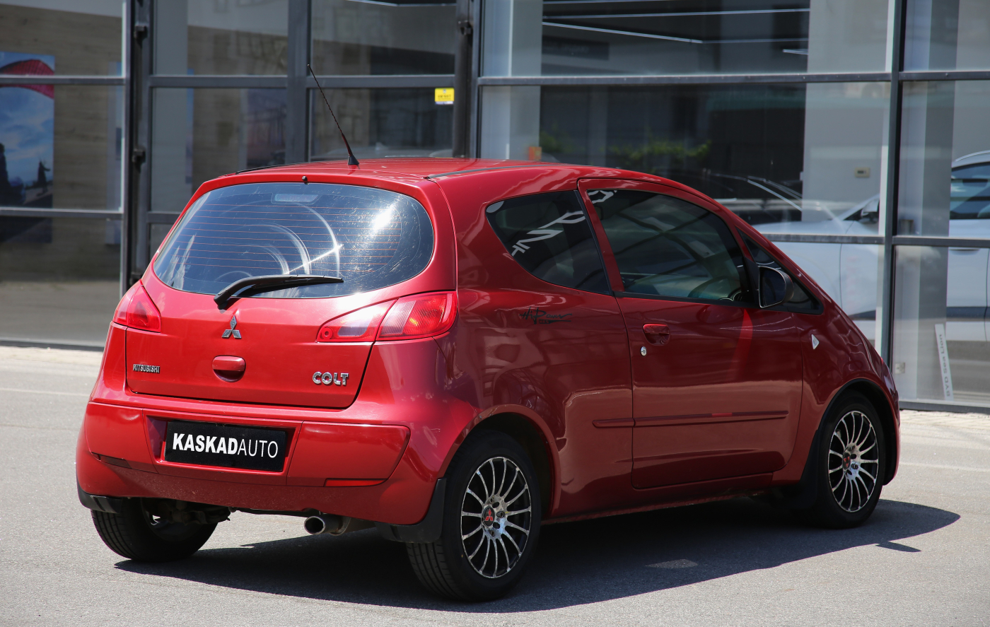 Mitsubishi Colt