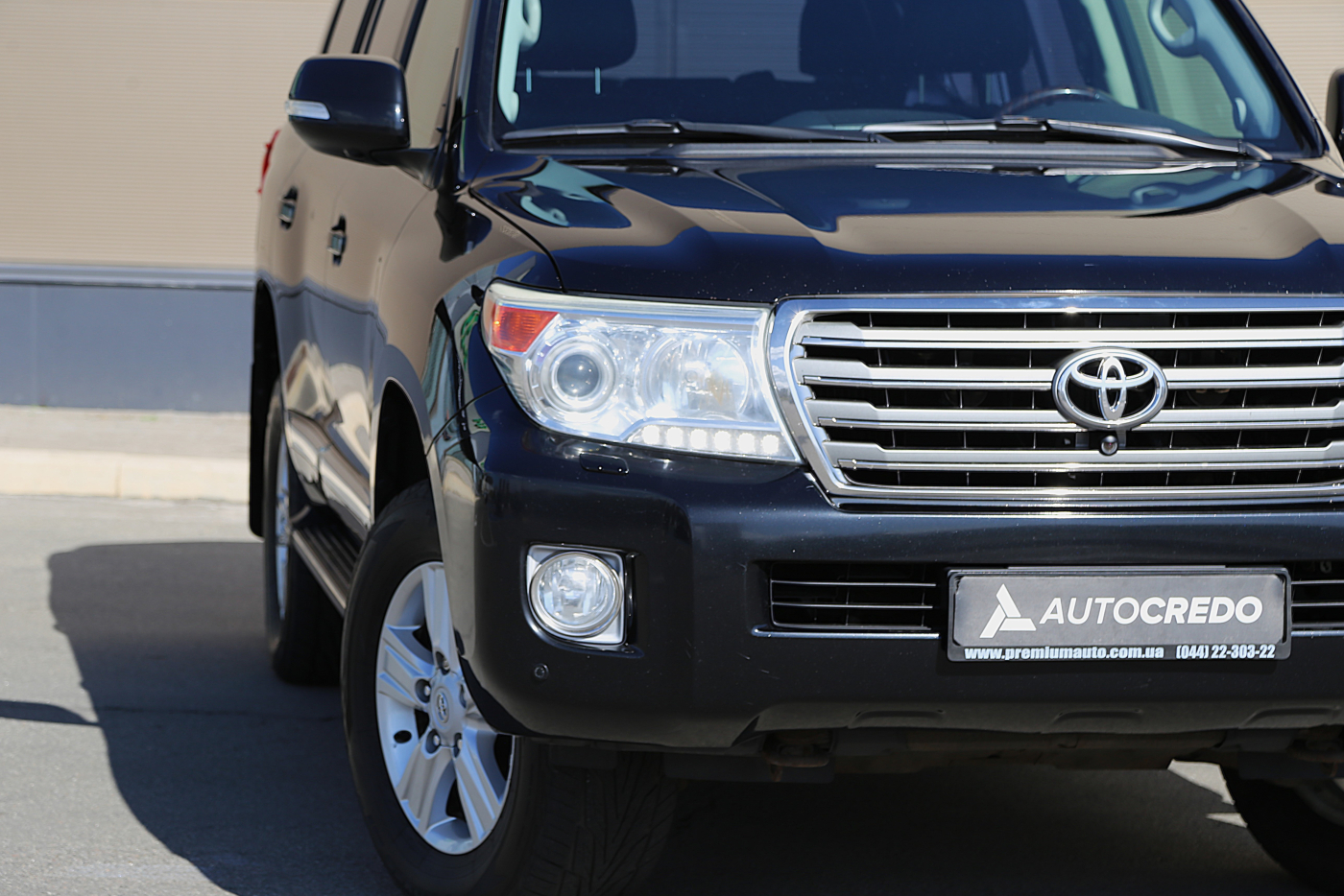 Toyota Land Cruiser (все)
