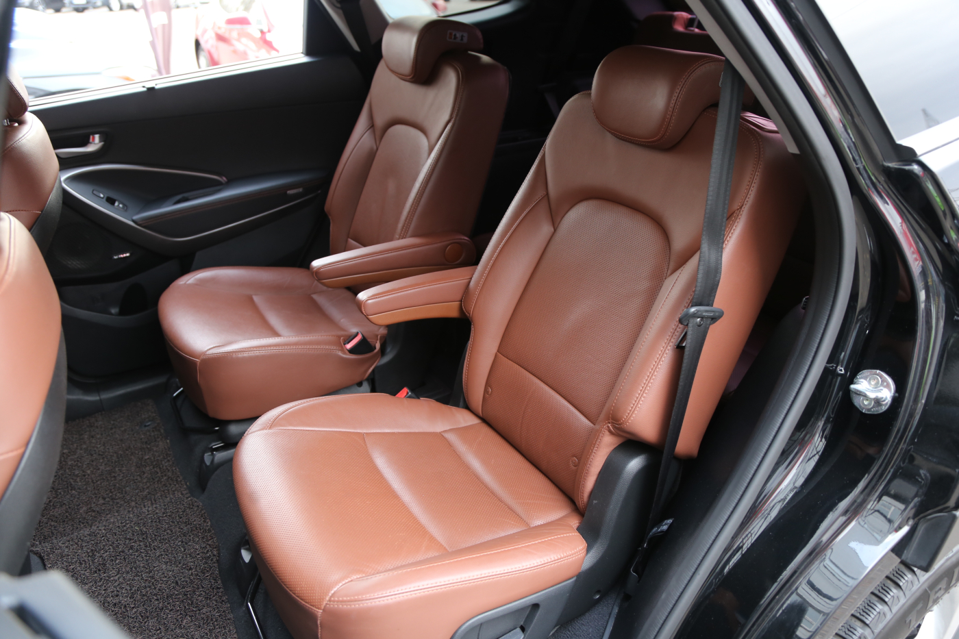 Hyundai Grand Santa Fe