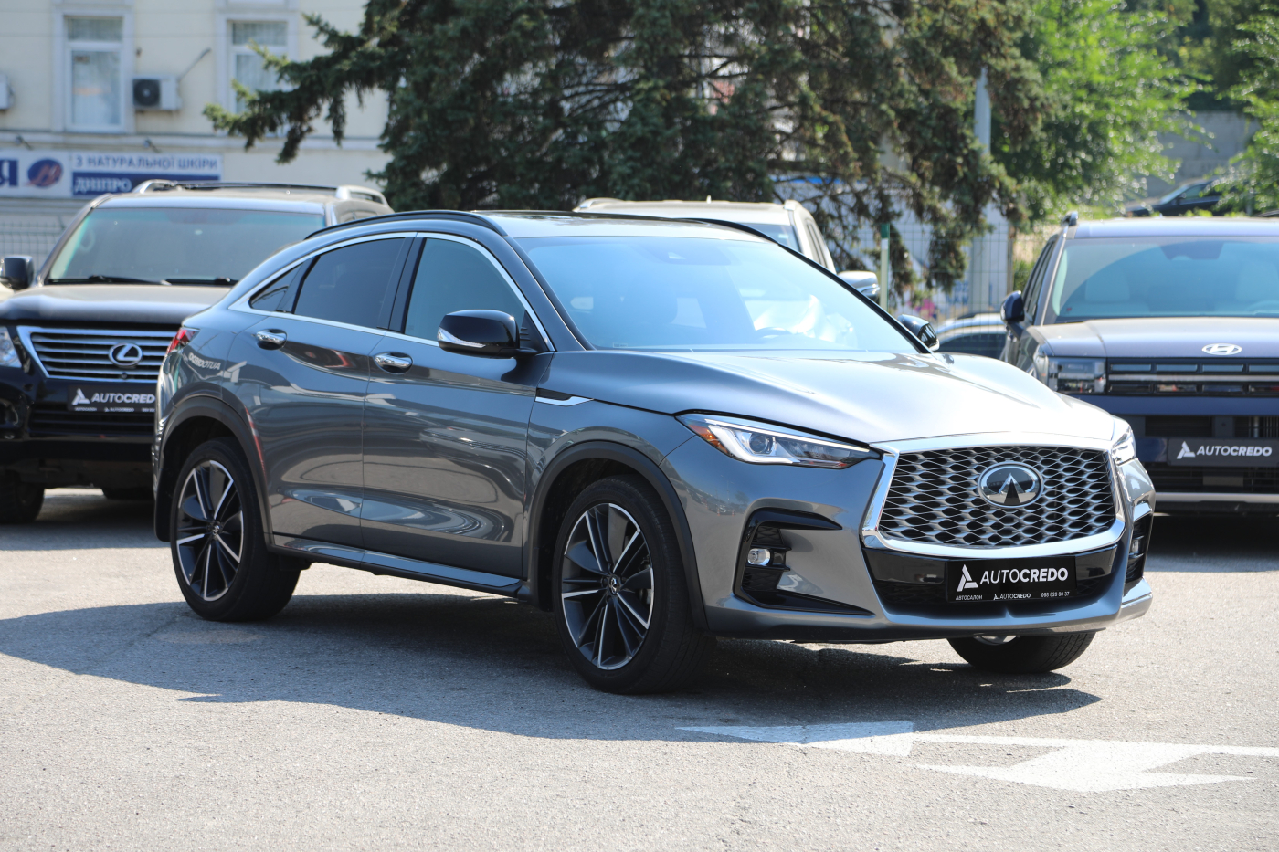 Infiniti QX55