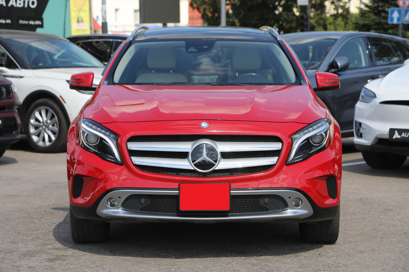 Mercedes-Benz GLA-Class