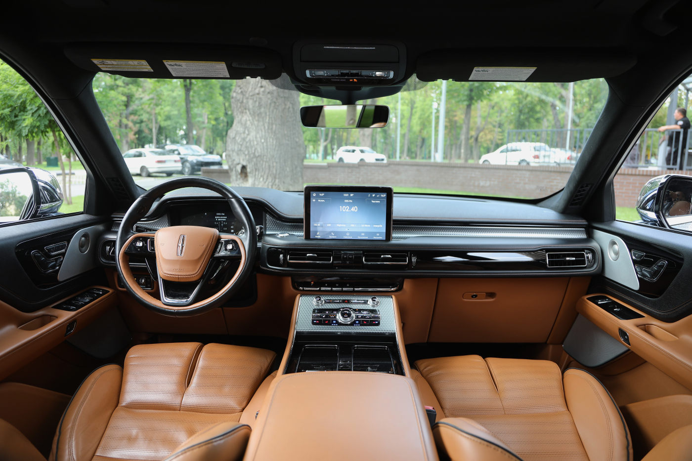 Lincoln Aviator