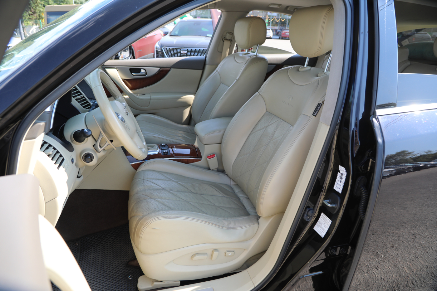 Infiniti FX 37