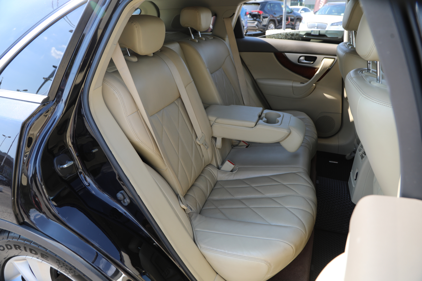 Infiniti FX 37