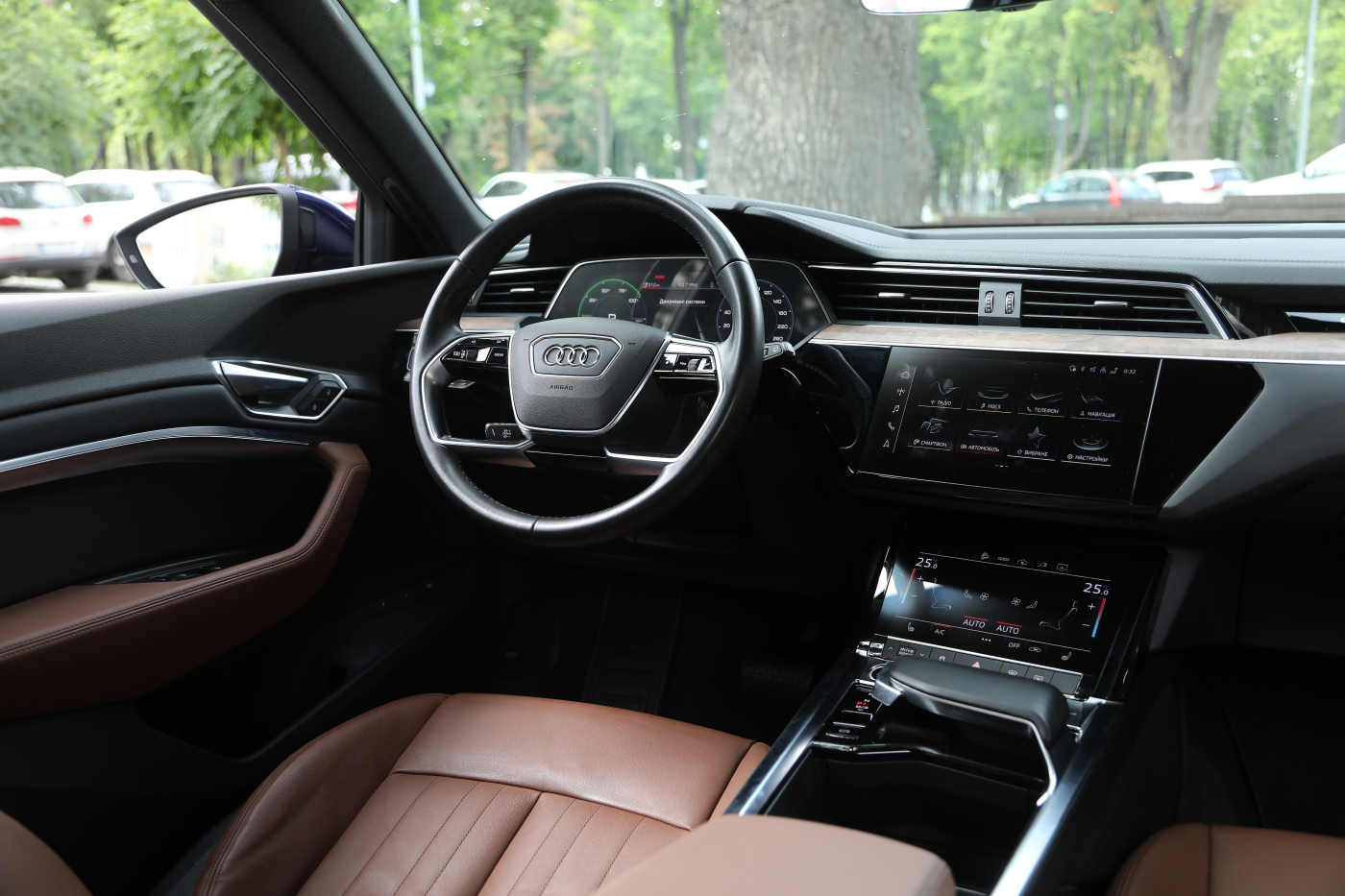Audi e-tron