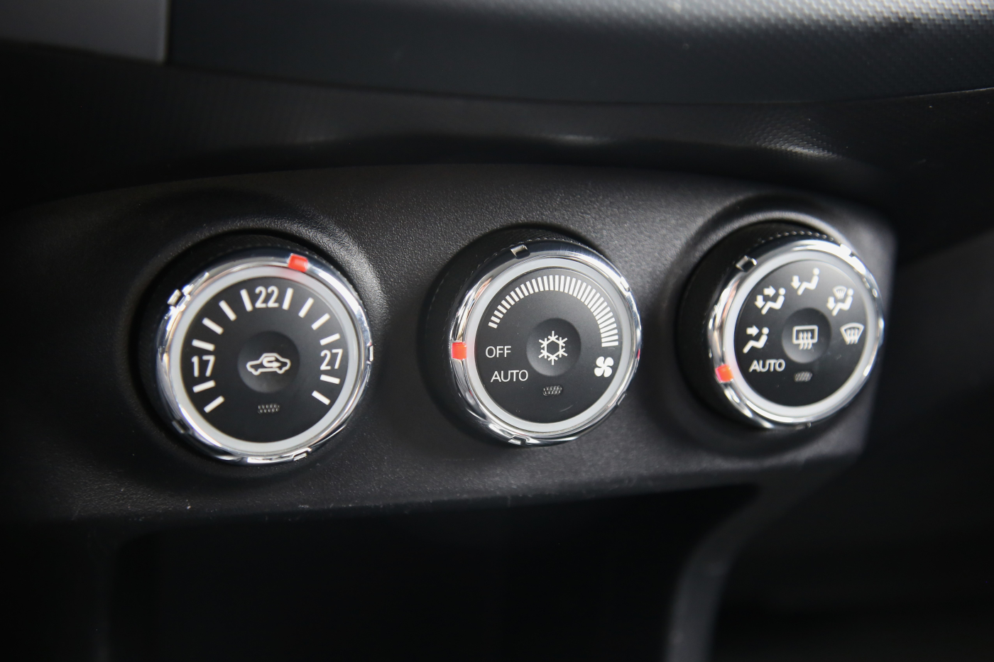 Mitsubishi Outlander XL