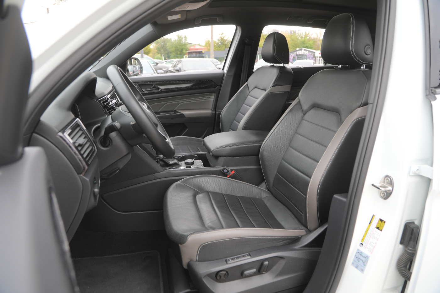Volkswagen Atlas Cross Sport