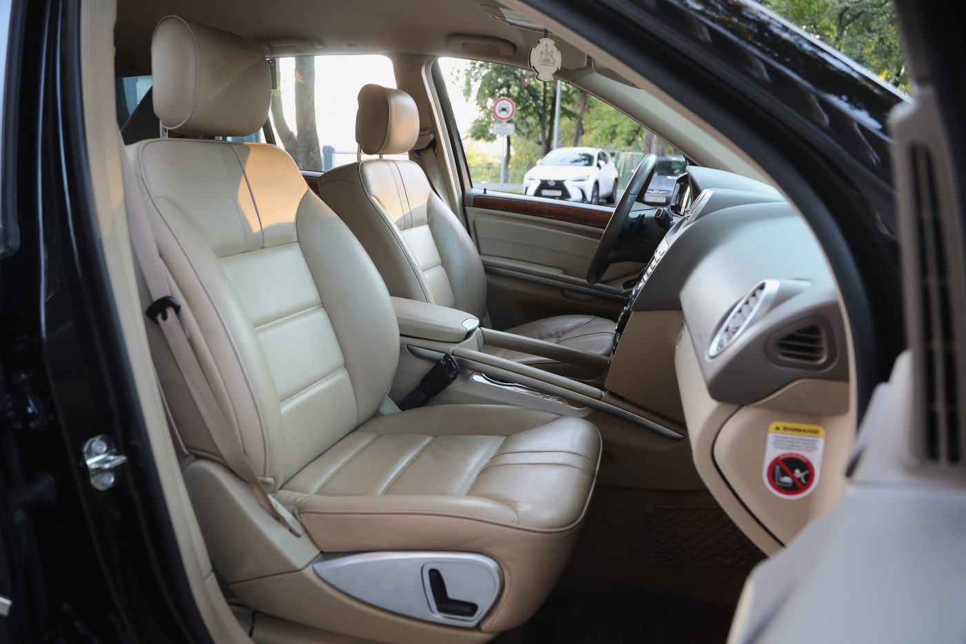Mercedes-Benz M-Class