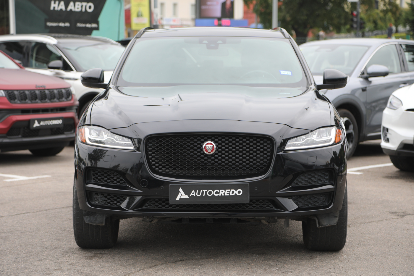 Jaguar F-Pace