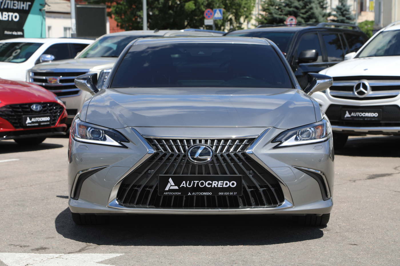 Lexus ES