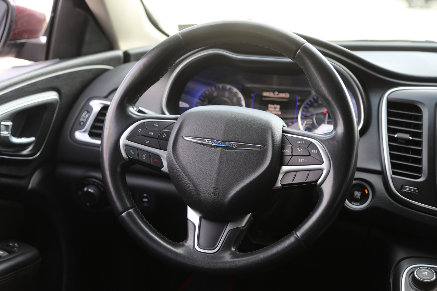 Chrysler 200