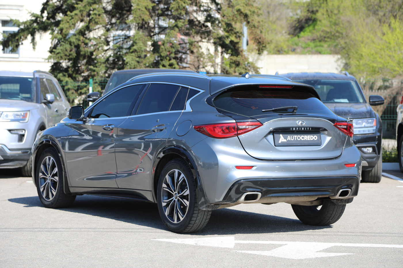 Infiniti QX30