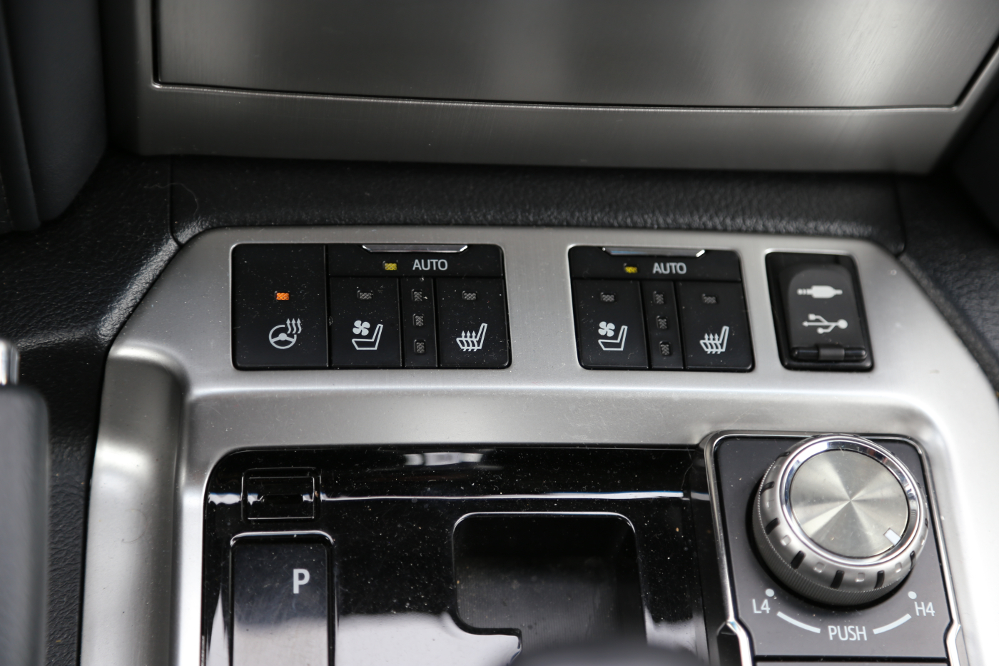 Toyota Land Cruiser (все)