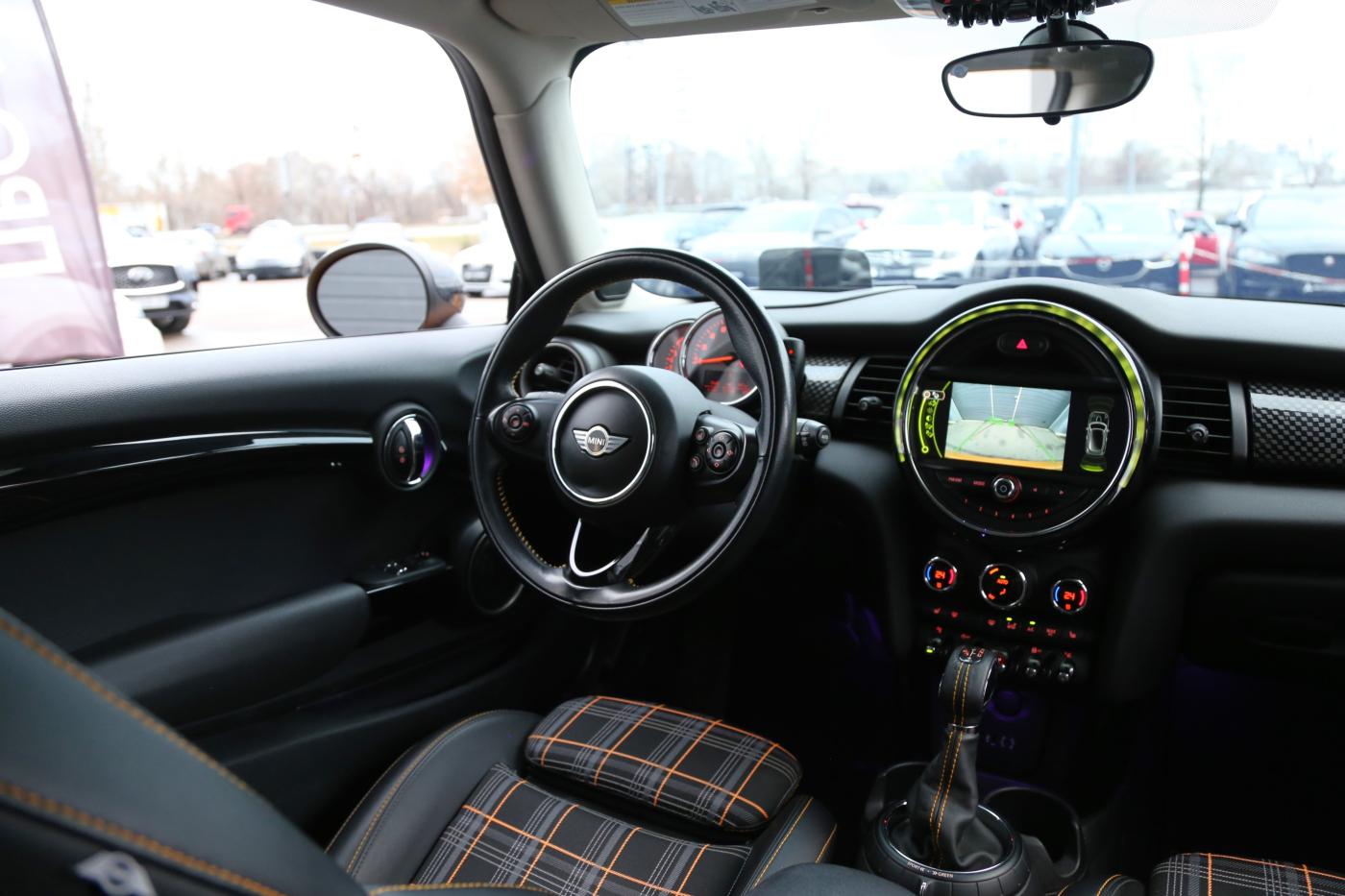 MINI Hatch