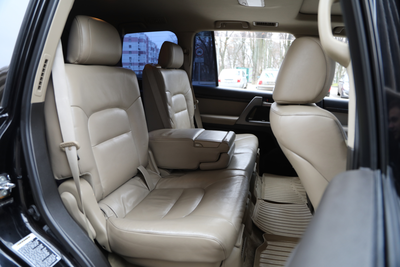 Toyota Land Cruiser (все)