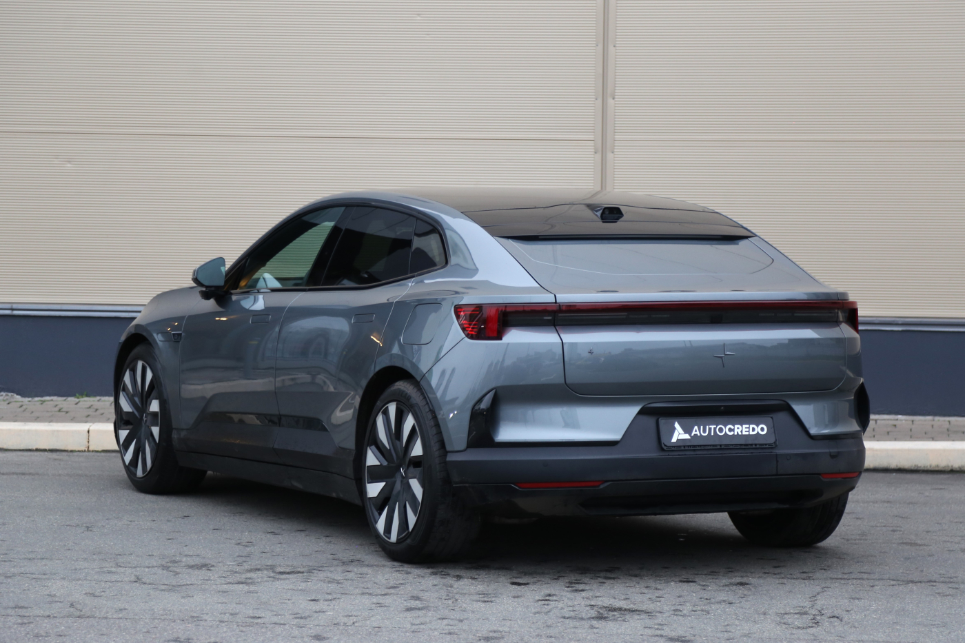 Polestar 4