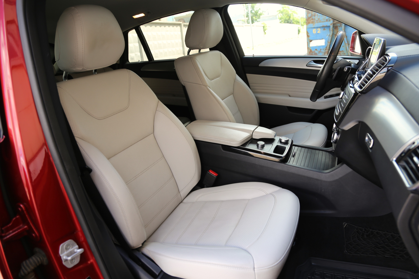 Mercedes-Benz GLE-Class