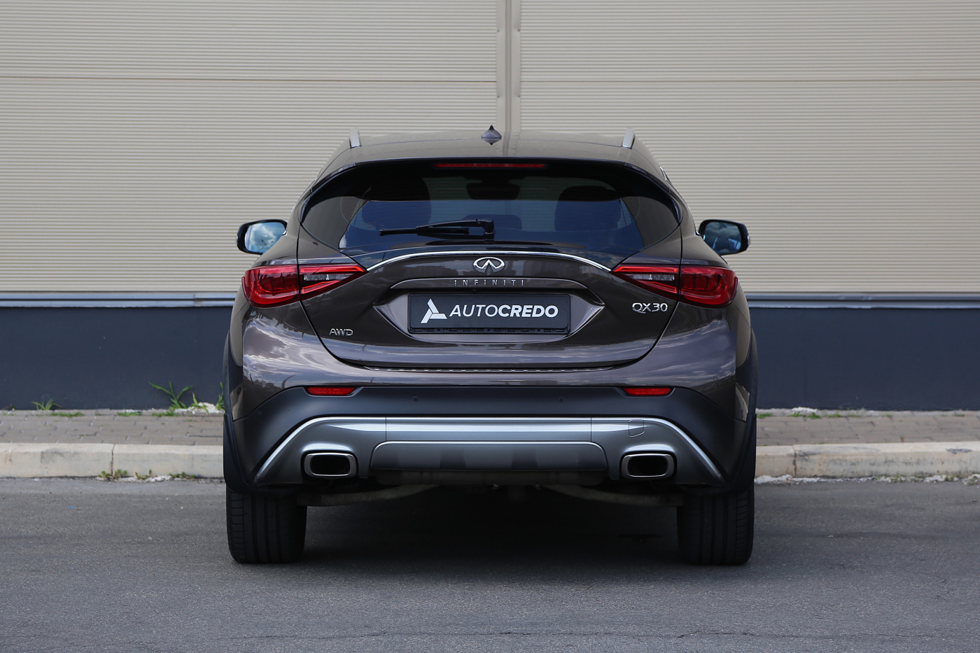 Infiniti QX30