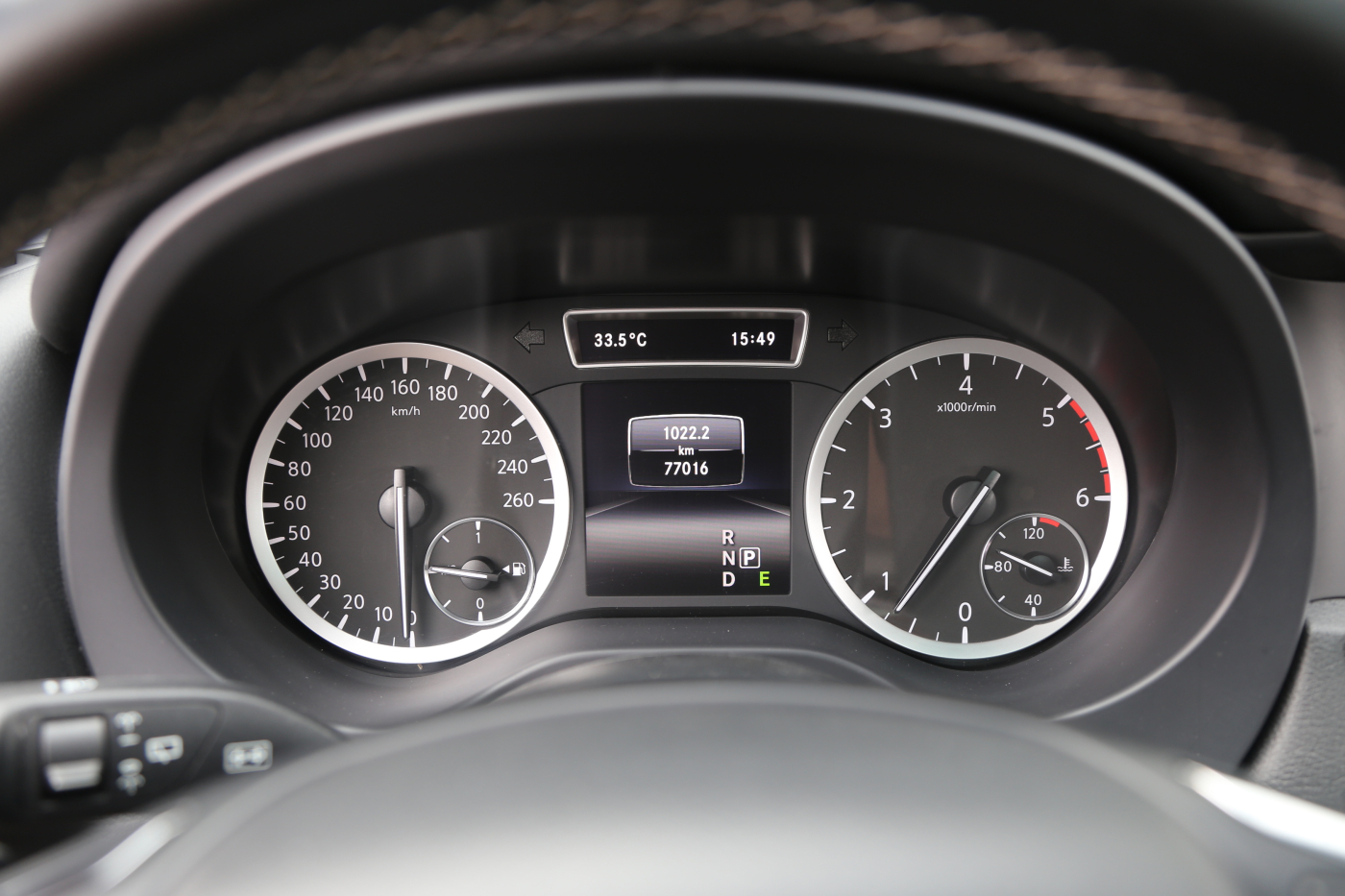Infiniti Q30