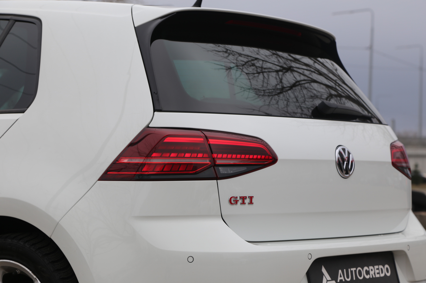 Volkswagen Golf GTI