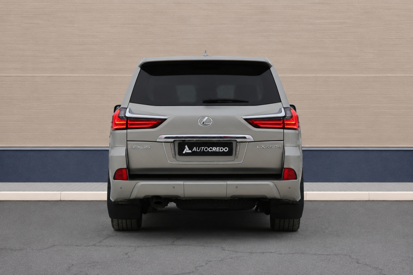 Lexus LX