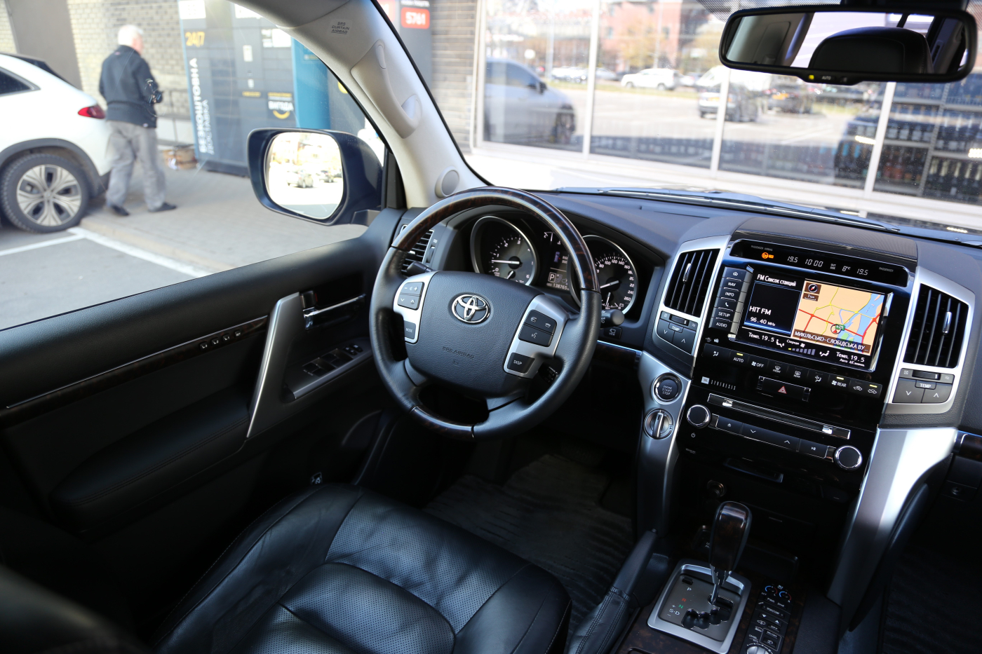 Toyota Land Cruiser (все)