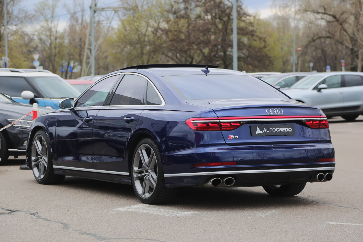 Audi S8