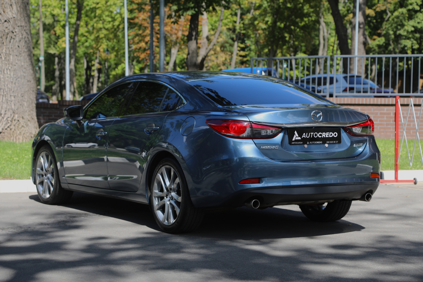 Mazda 6