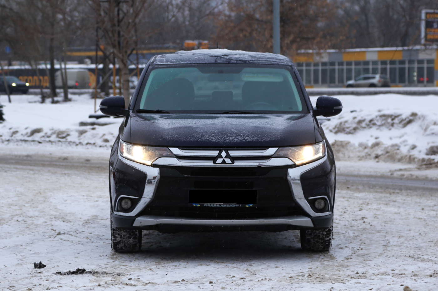 Mitsubishi Outlander