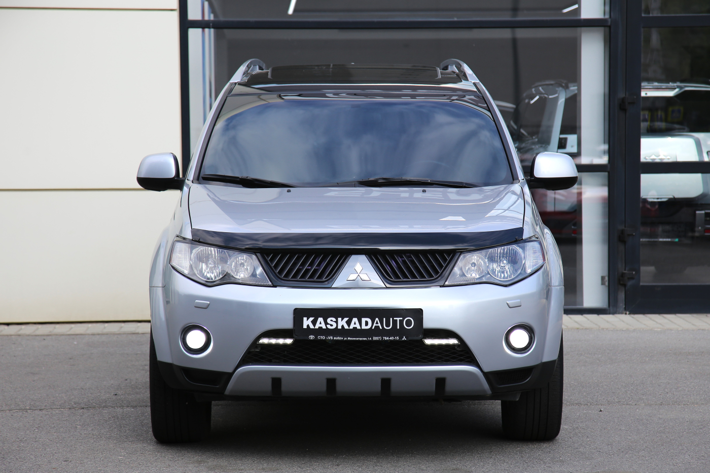 Mitsubishi Outlander XL