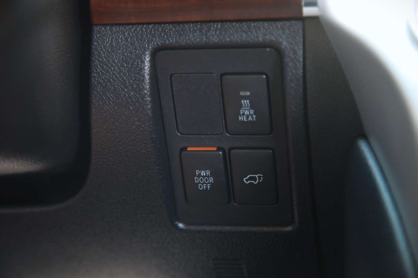 Toyota Land Cruiser (все)