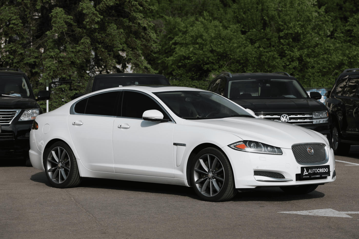 Jaguar XF