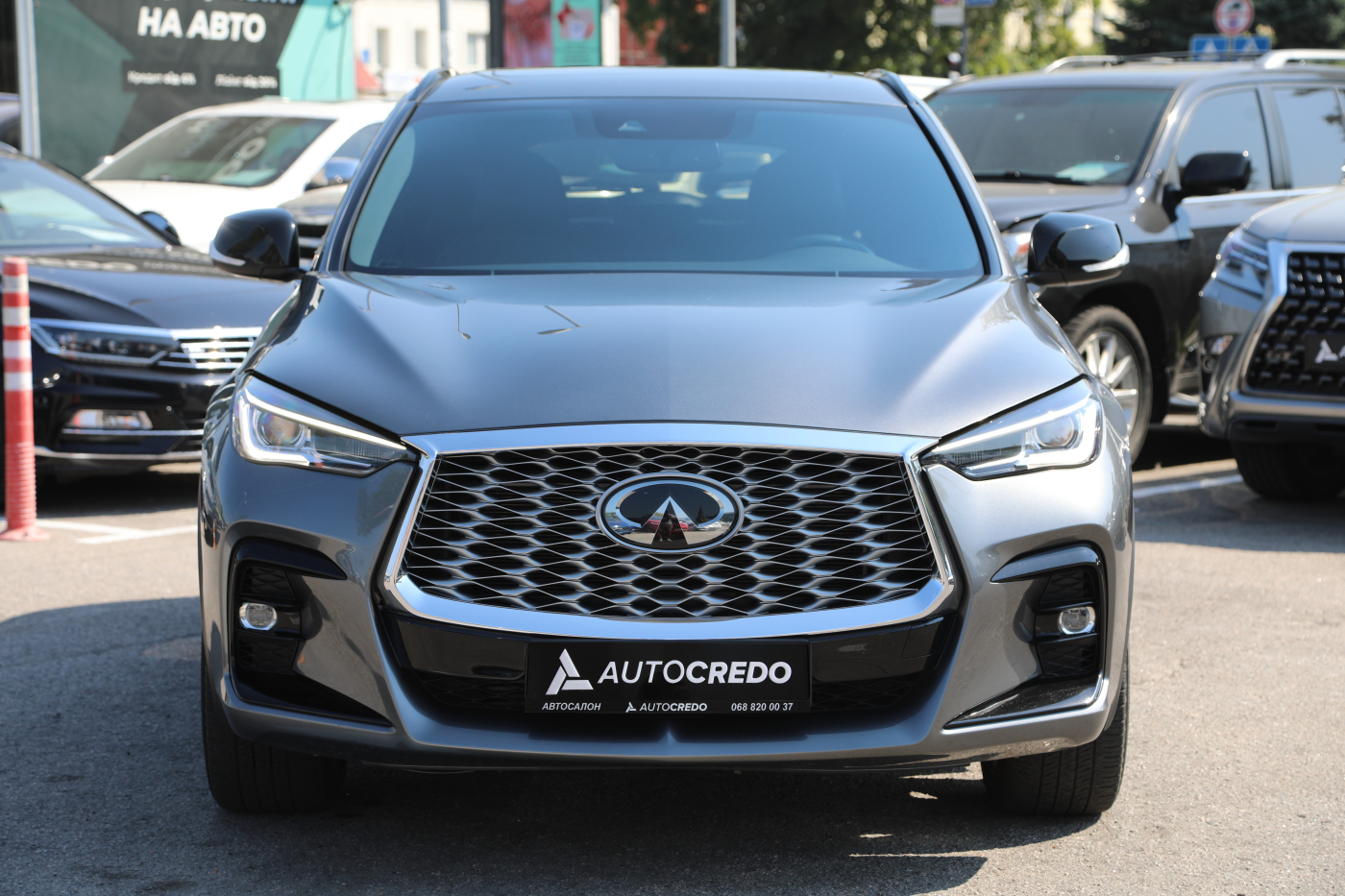 Infiniti QX55