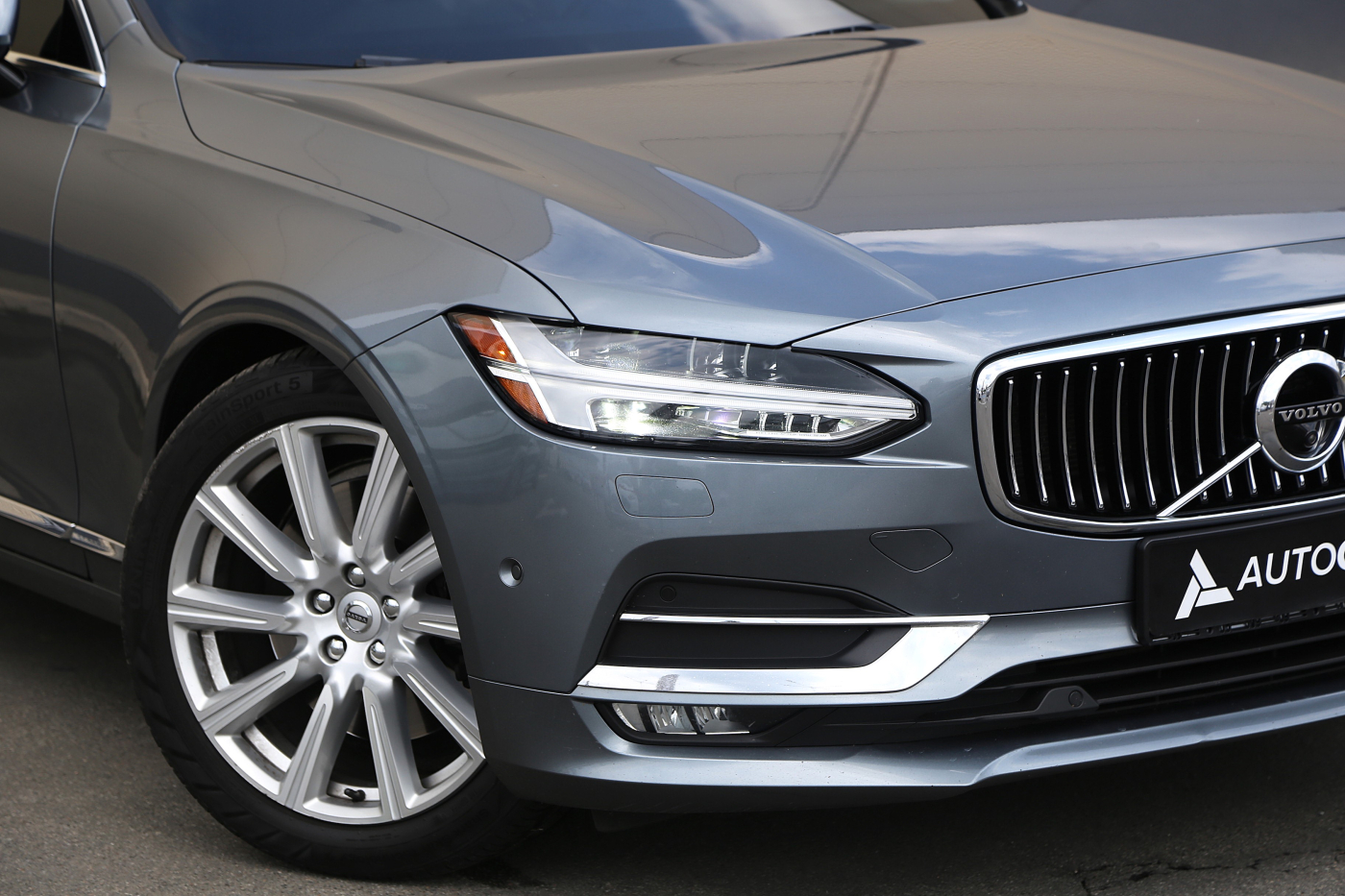 Volvo S90