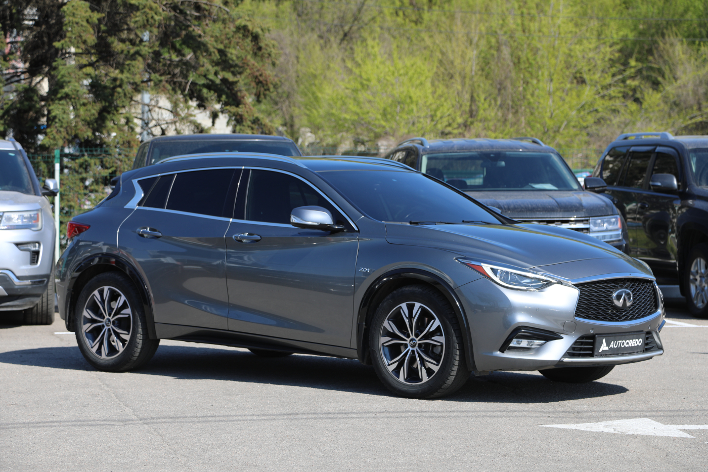 Infiniti QX30