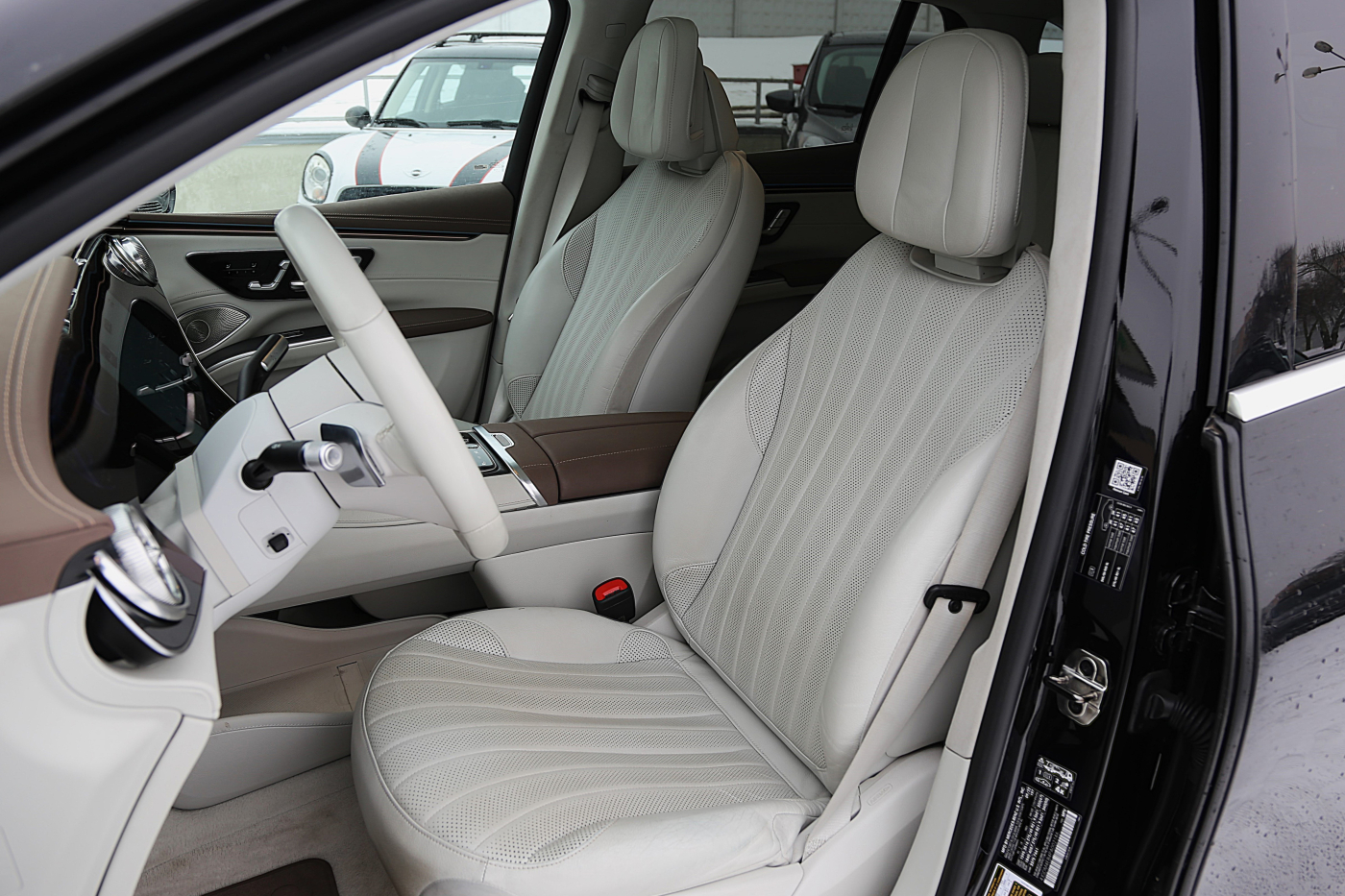 Mercedes-Benz EQS SUV